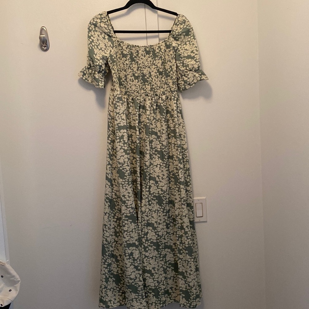 Adorable green floral maxi dress
